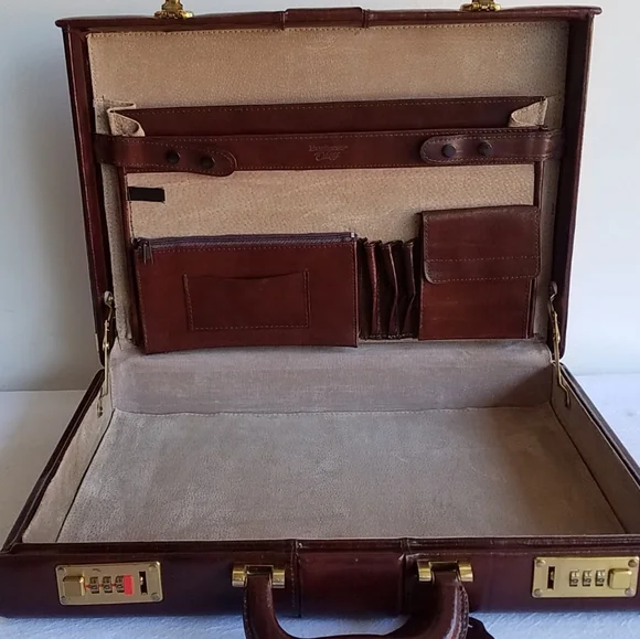 Vintage Genuine Leather Briefcase Attache Document Case - Picture 13 of 16